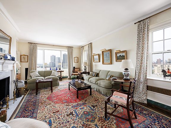 3rd image of 1 Pierrepont St #12B