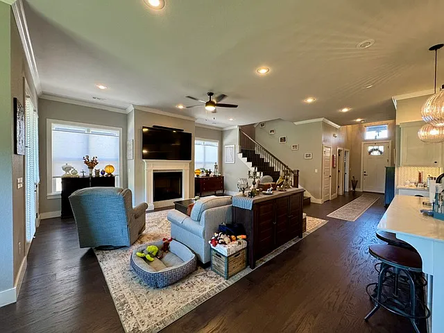 2979 W Sauter Ln — Photo 6