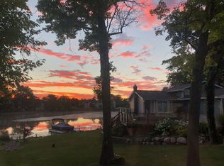 170 Ontario Ct, Lake Orion, MI