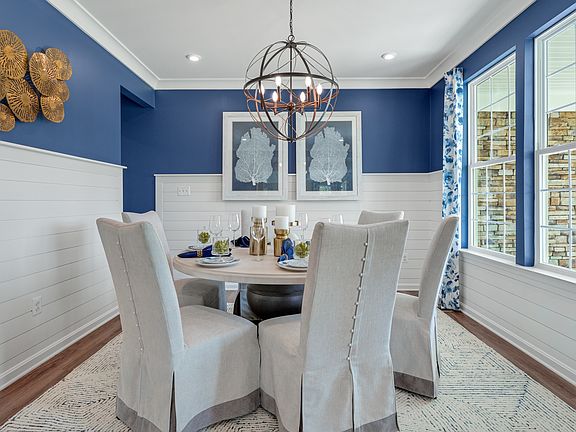 Inviting dining room