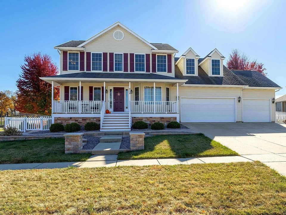 1st image of 818 Stone Church Ln