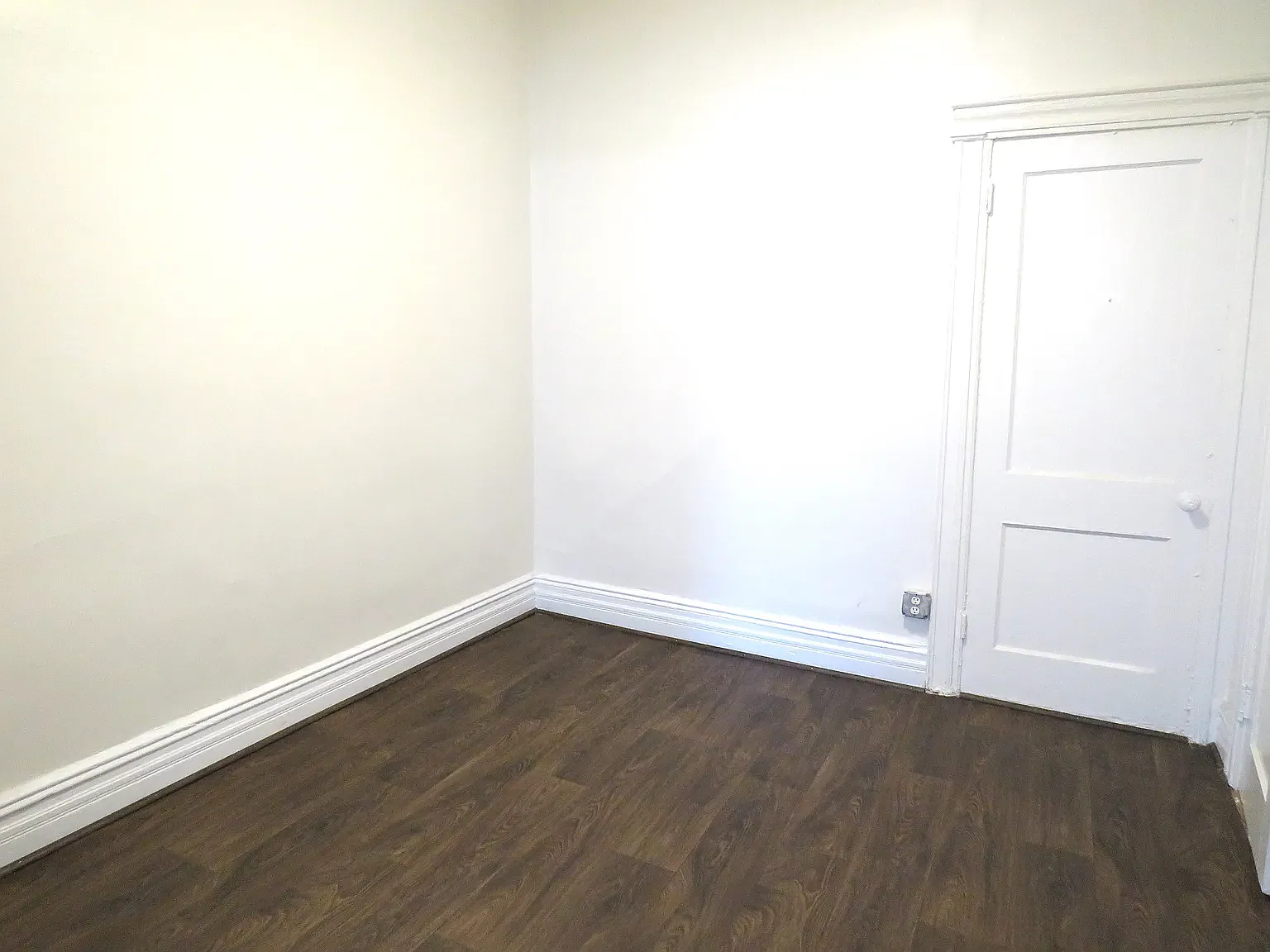409 Church Avenue — Photo 4