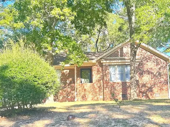 322 NE 45th St, Oak Island, NC 28465