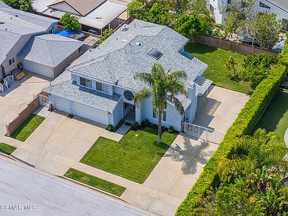 2nd image of 7933 Teesdale Ave