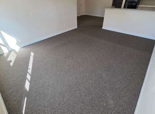 1415 Center Point Rd NE UNIT 207, Cedar Rapids, IA 52402