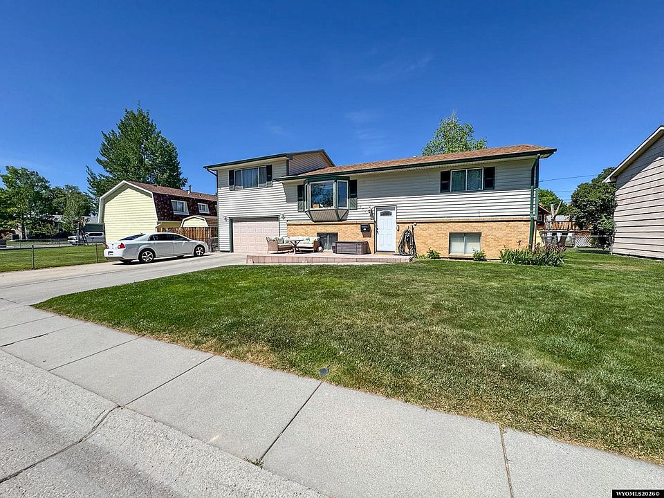 1st image of 804 Cheryl Sue Dr