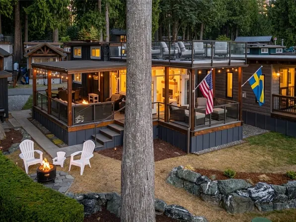 990 S Lake Whatcom Boulevard #40, Sedro Woolley, WA 98284