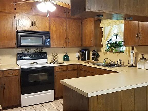5th image of 501 Kasberg Dr