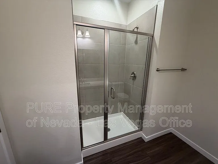 10661 Valletta Ave — Photo 16