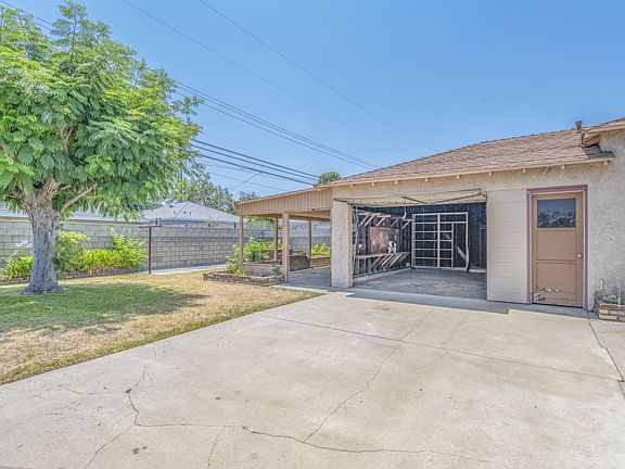 4th image of 8304 Summerfield Ave