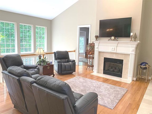 Charming yet comfortable, lots of light and open spaces.
