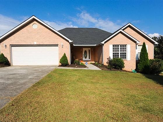 1st image of 1031 Clover Dove Cir