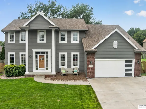 17515 Tyler Cir, Omaha, NE 68135