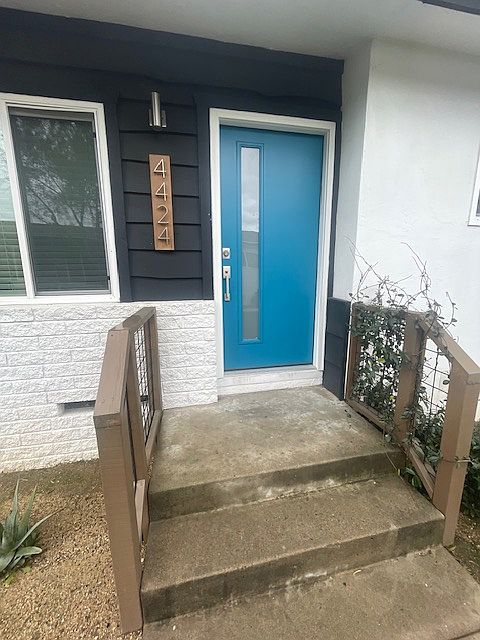 1st image of 4424 Rosebud Ln