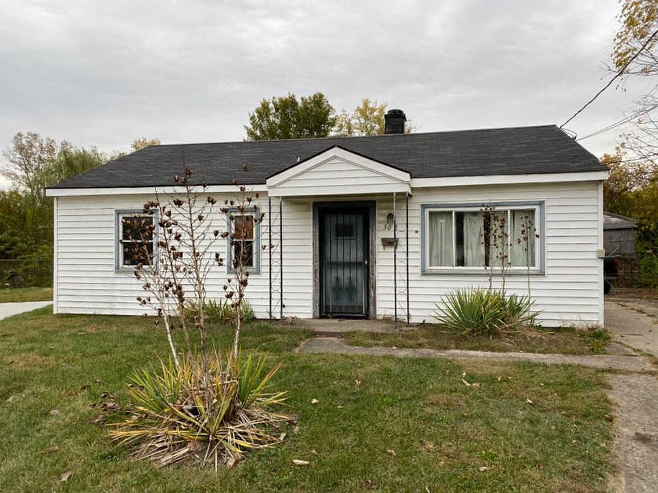 1st image of 302 E Circle Dr