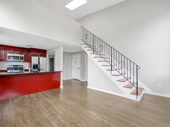105 Marion St BLDG 105 #18, Paterson City, NJ 07522