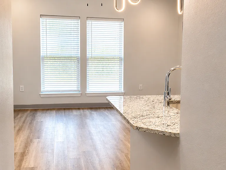 2100 S 19th St #2201 — Photo 7