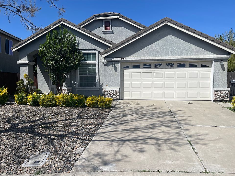 1st image of 4407 Janell Ln