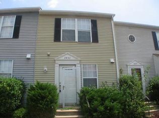 2853 Lester Lee Ct, Falls Church, VA 22042