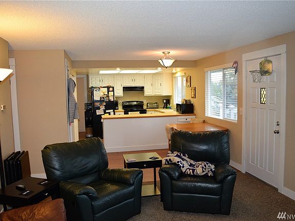 5th image of 310 Camaloch Dr
