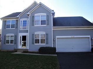 2517 Autumn Grove Cir, Aurora, IL 60504
