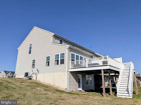 5th image of 152 Fawn Dr