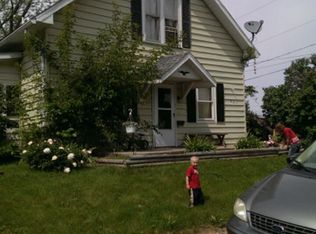 201 W Washington St, Veedersburg, IN 47987