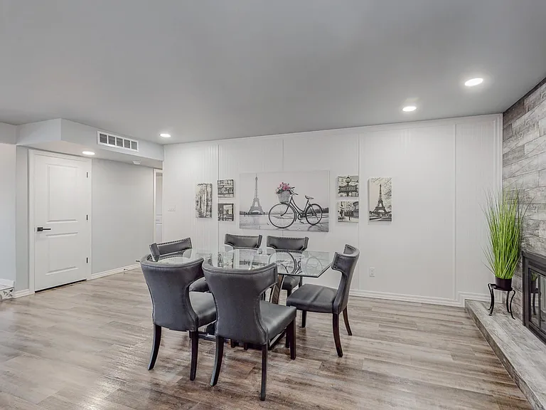 6830 Louisiana Blvd NE — Photo 17