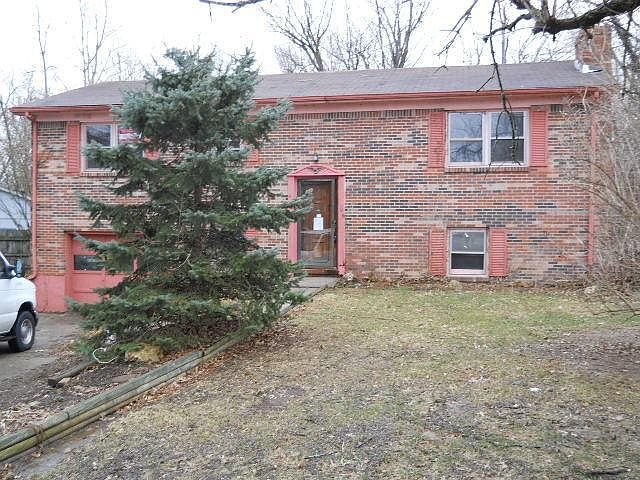 1st image of 106 Lee Dr