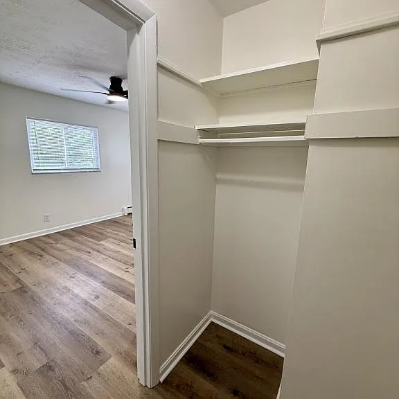 10916 Reading Rd #11 — Photo 12