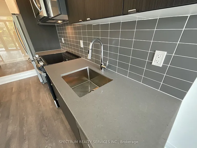 1461 Lawrence Ave W #306 — Photo 3