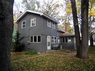 2427 Middleton Beach Rd, Middleton, WI 53562