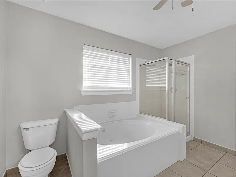 4241 Mountain Peak Way — Photo 20