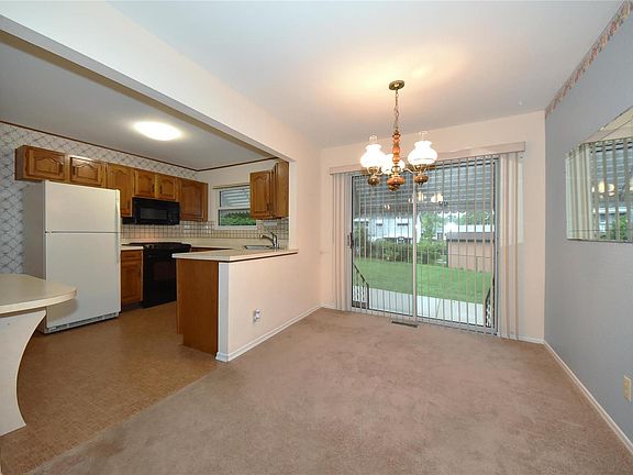 4th image of 25 Glenpark Ct