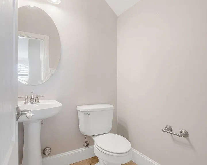 6715 Windrift Way #8 — Photo 11