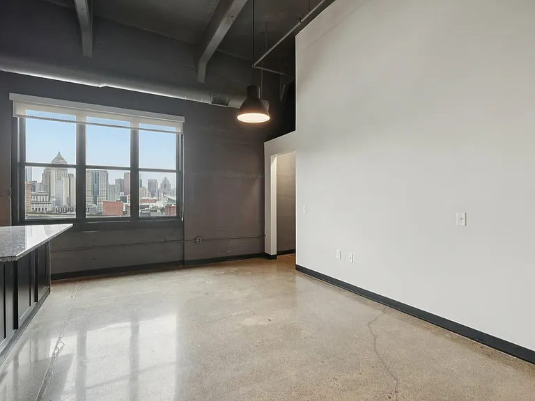 29-web-or-mls-1627 Penn Ave Unit 1003-S2409-002 29-web-or-mls-1627 Penn Ave Unit 1003-S2409-002