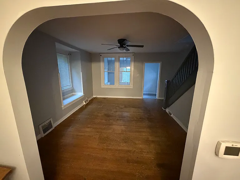 726 S Main St — Photo 4