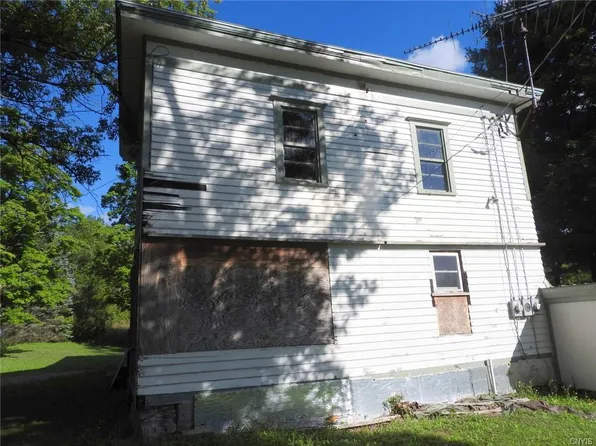 5032 Skinner Hill Rd, Moravia, NY 13118