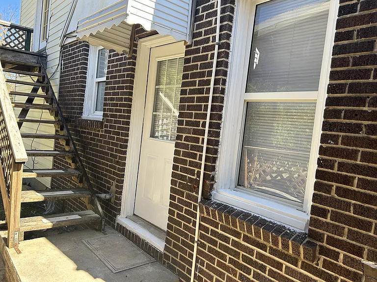 451 E Eufaula St #B — Photo 16