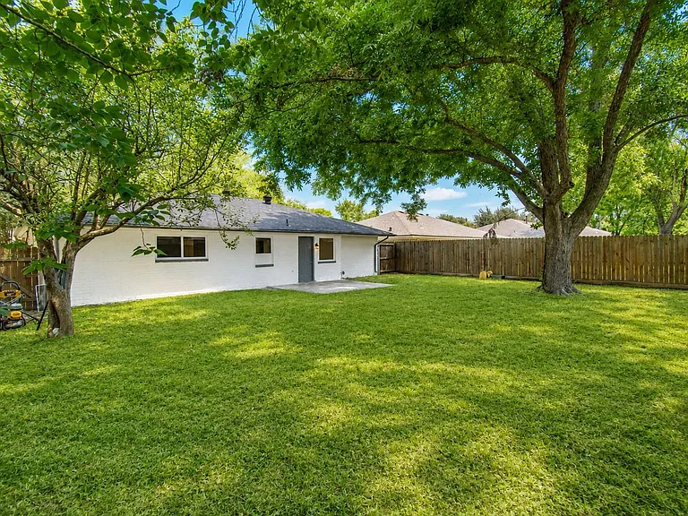13619 Elm Ct — Photo 35