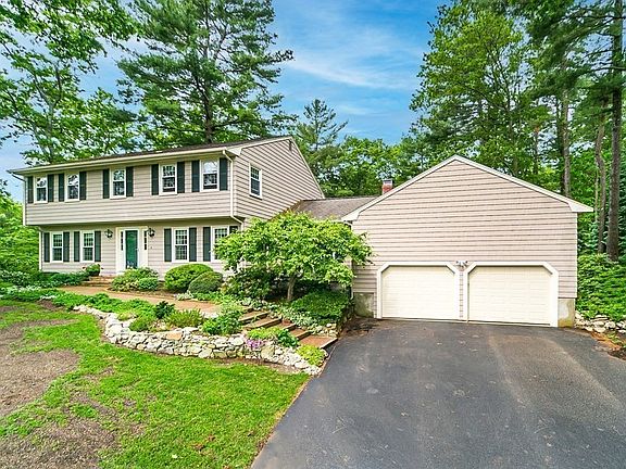 2nd image of 77 Wood End Ln