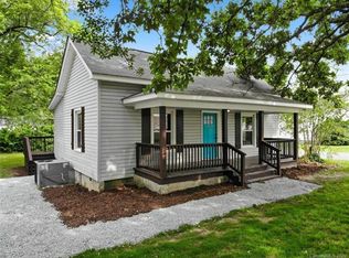 609 Old North Main St, Clover, SC 29710