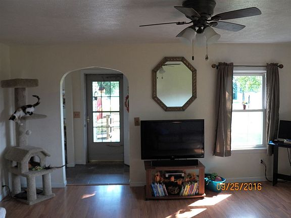 3rd image of 51969 Brighton Dr