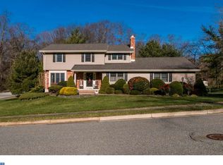 352 Danna Ln, Newark, DE 19711