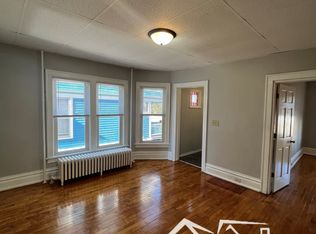 629 Ceape Ave #1, Oshkosh, WI 54901