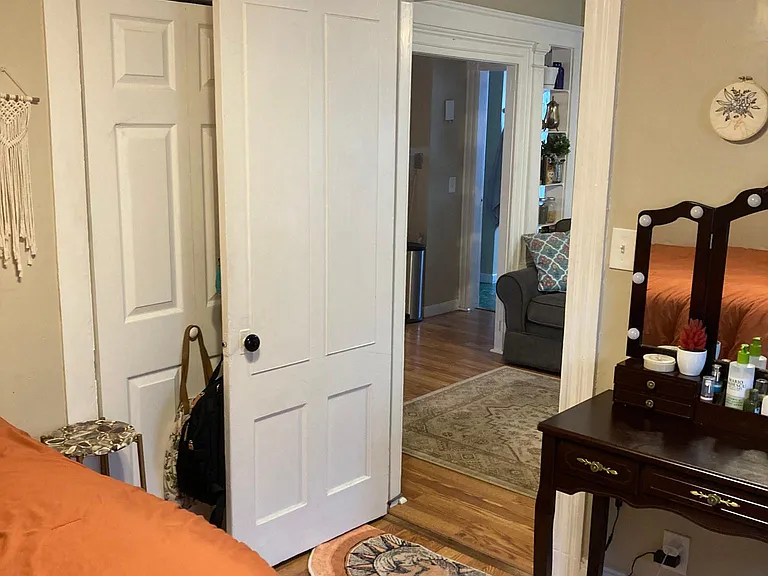 321 Main St #1 — Photo 17