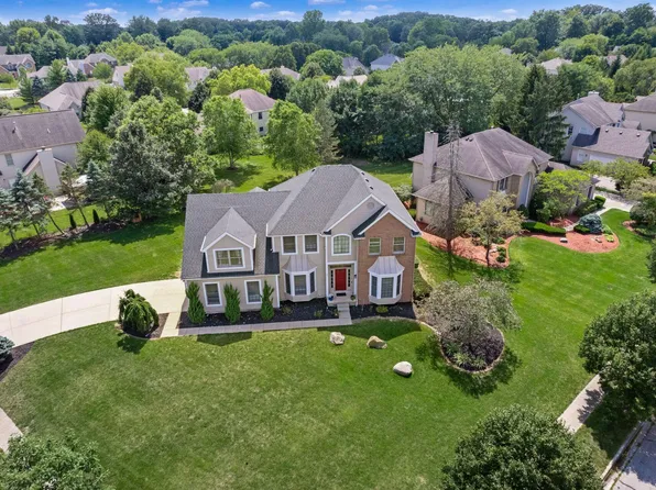 1331 Belcross Dr, New Albany, OH 43054