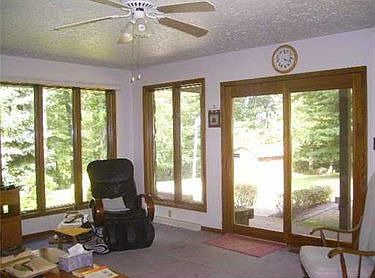 5th image of 208 N Pine Aire Dr