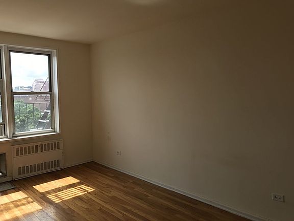4th image of 14201 41st Ave APT 312