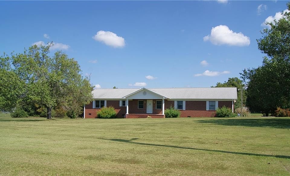 973 Elizabeth Street Ext, Honea Path, SC 29654 Zillow